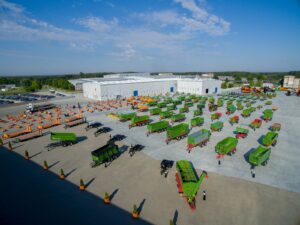 PRONAR Sp. z o.o. to Efektywna Firma, Gepard Biznesu, Mocna Firma Godna Zaufania, Wielki Brylant Polskiej Gospodarki i Wielki Modernizator 2022