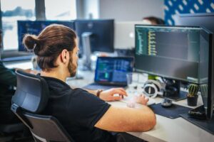 CrustLab Sp. z o.o. to Efektywna Firma, Gepard Biznesu i Mocna Firma Godna Zaufania 2022