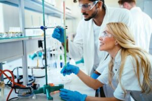 Eko Color Sp. z o.o. to Wielki Brylant Polskiej Gospodarki, Efektywna Firma, Gepard Biznesu, Mocna Firma Godna Zaufania i Wielki Modernizator 2021