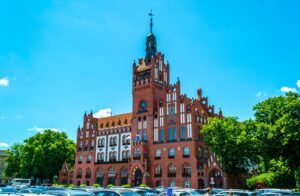 Wysoka jakość mieszkań kartą przetargową regionów. Trwa walka o młodych ludzi w obliczu kryzysu demograficznego